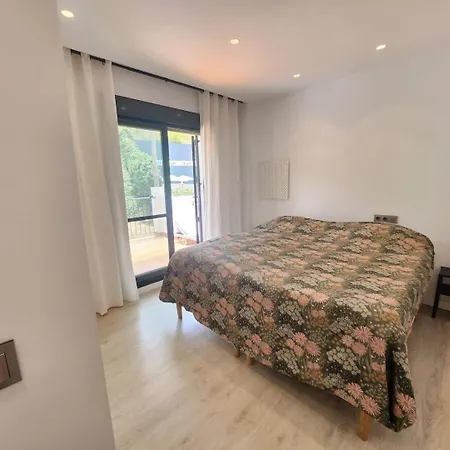 Luxury By The Holiday home